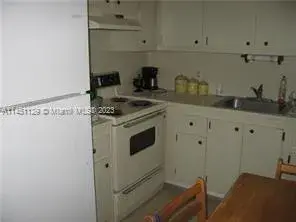 850 SW 133rd Ter # 405B, Pembroke Pines FL 33027