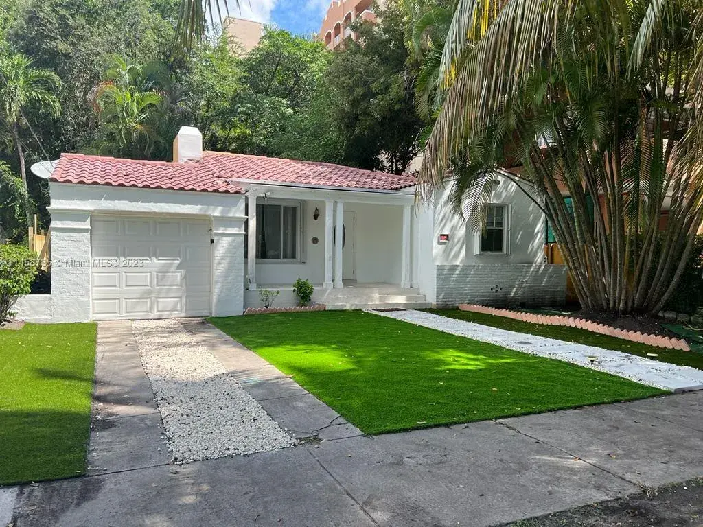 3 bedroom 3 bath Residential Lease for rent at 325 SW 31st Rd, Miami FL 33129
