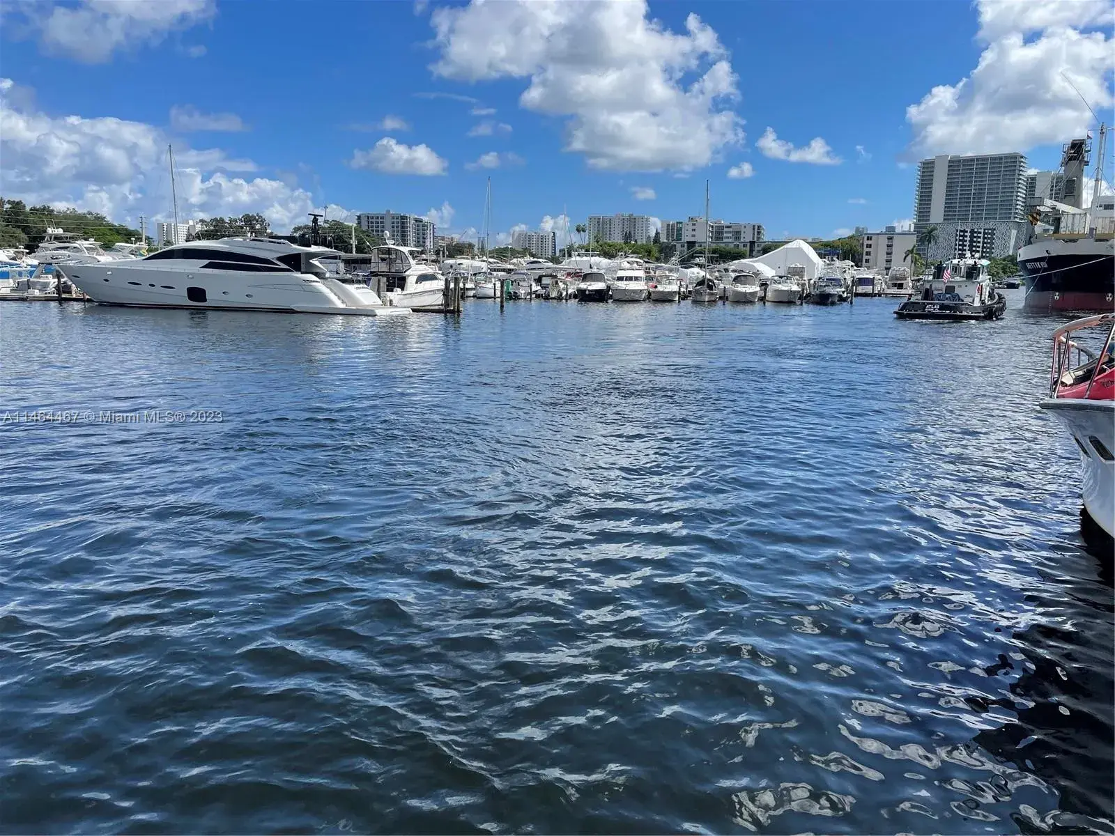 1 bedroom 1 bath Residential Lease for rent at 2011 NW 14th St, Miami FL 33125