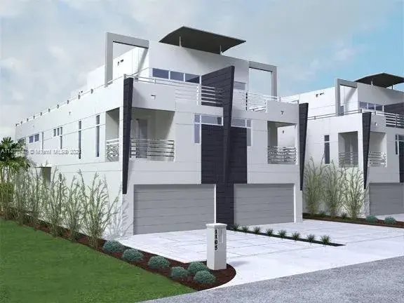 for sale at 11450 W Broward Blvd, Plantation FL 33325