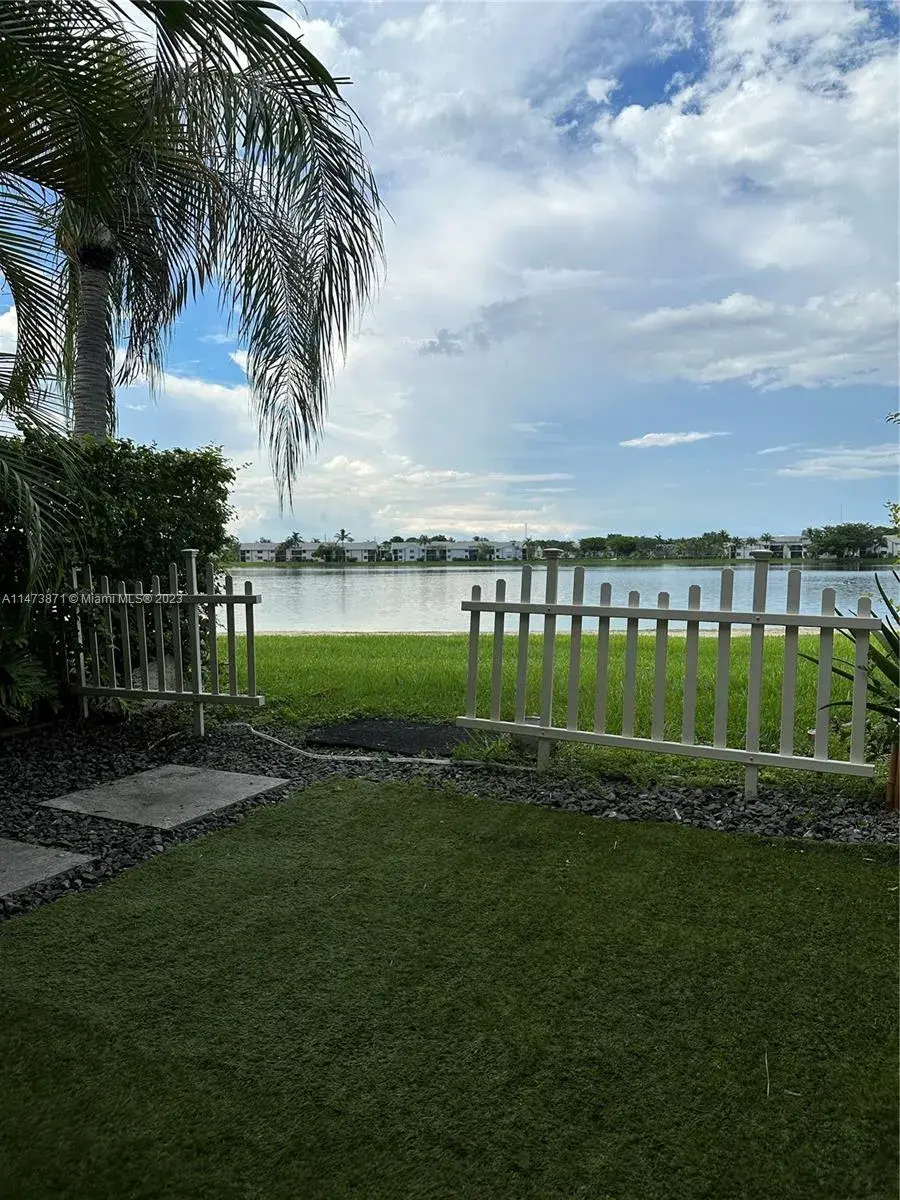 999 Hamilton Dr # 999F, Homestead FL 33034
