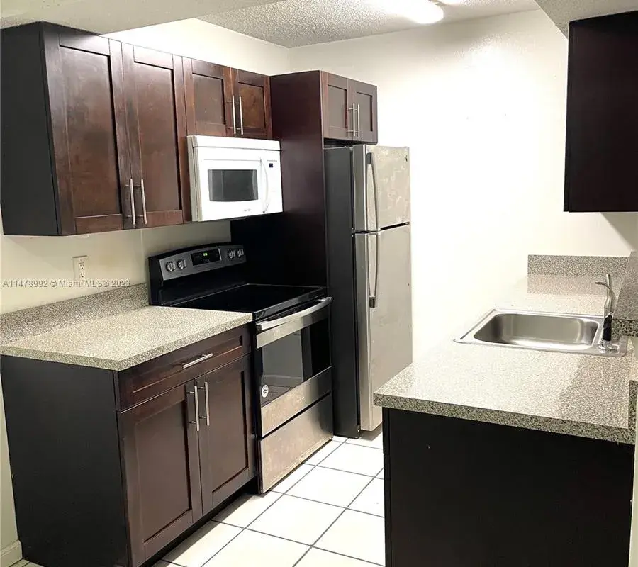 15581 SW 104th Ter # 216, Miami FL 33196