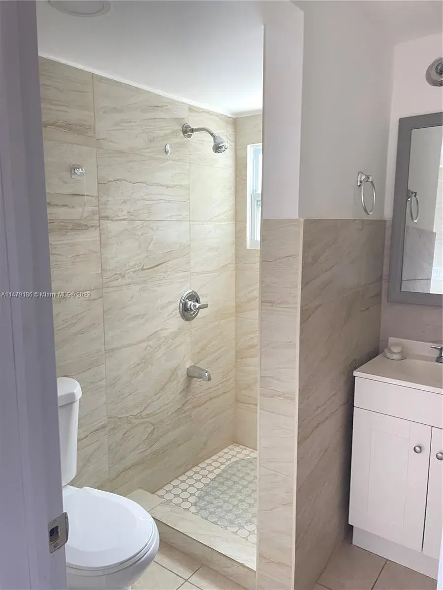 1935 Liberty St # 3, Hollywood FL 33020