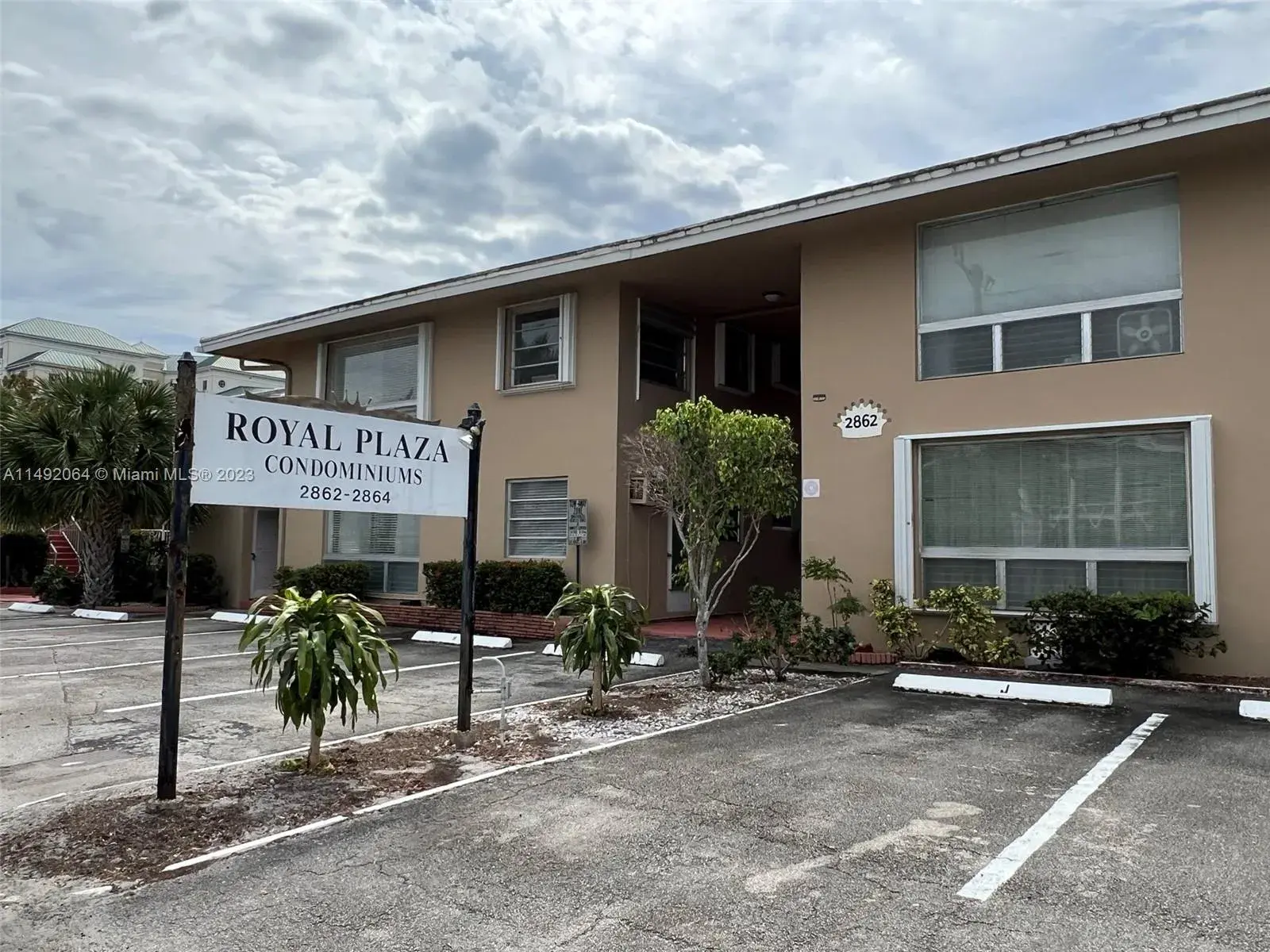 1 bedroom 1 bath Residential Lease for rent at 2862 NE 32nd St # 9, Fort Lauderdale FL 33306