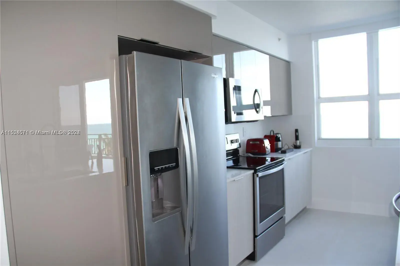 2080 S Ocean Dr # 511, Hallandale Beach FL 33009