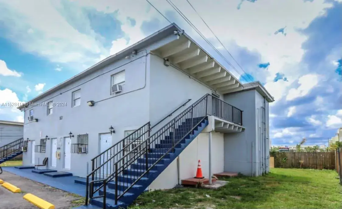 for sale at 421 NW 12th St, Florida City FL 33034