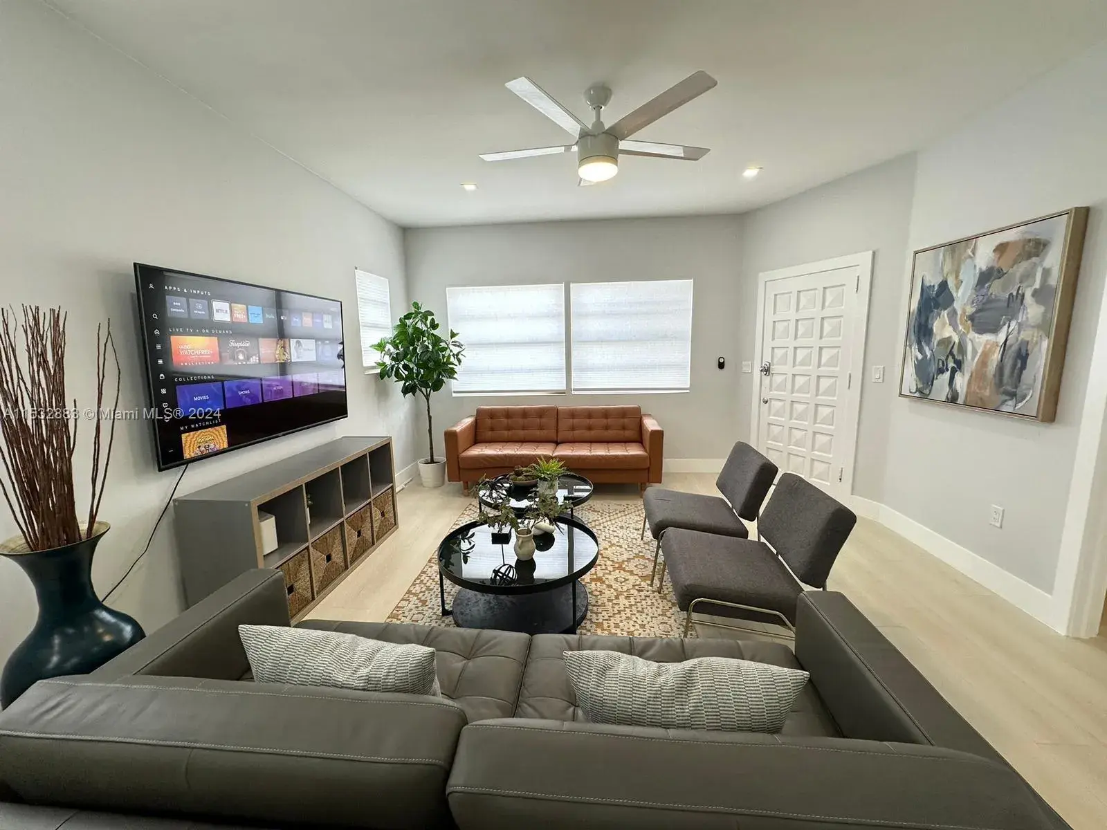994 NW 2nd St, Miami FL 33128