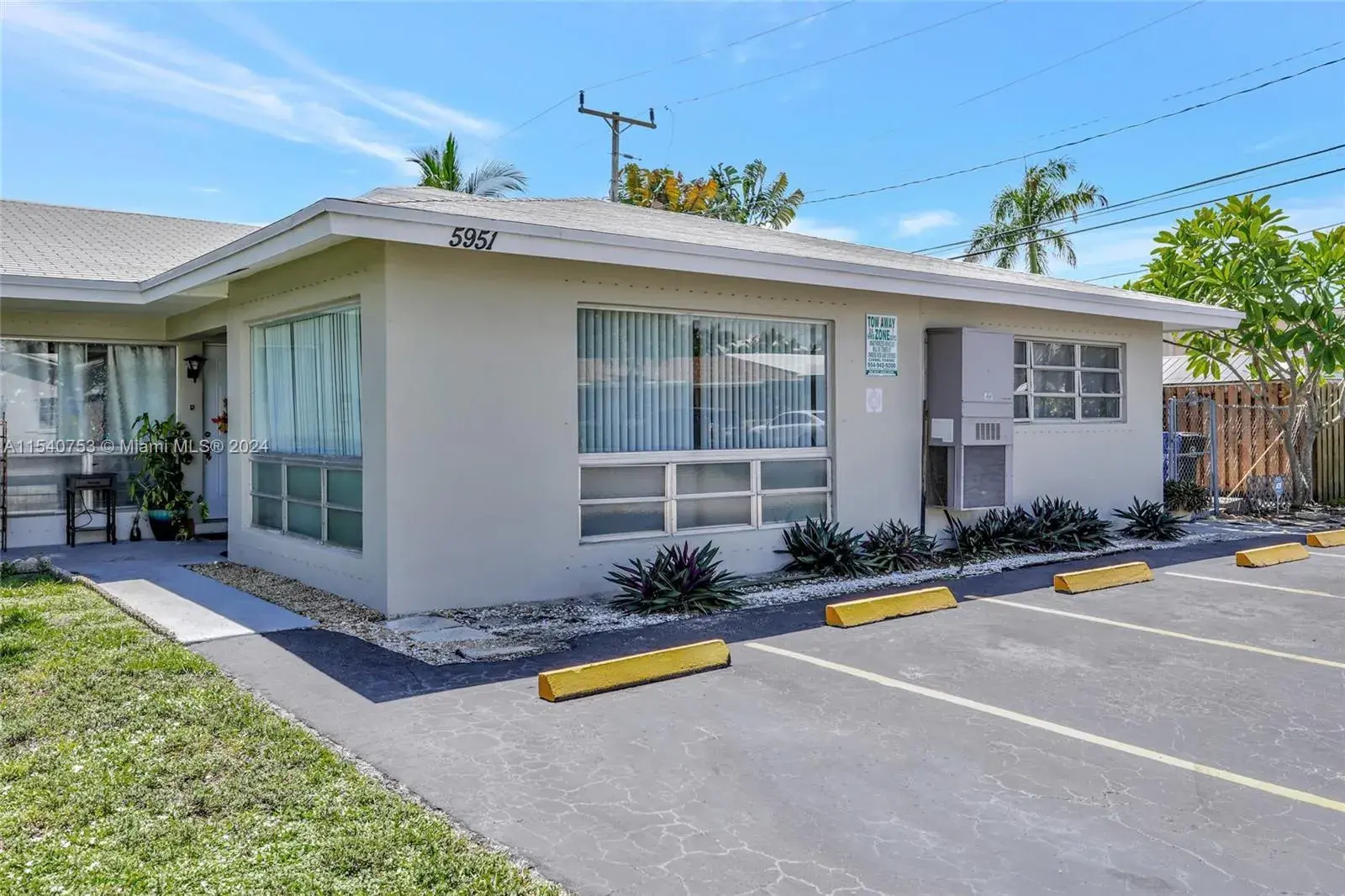 5951 NE 18th Ave, Fort Lauderdale FL 33334