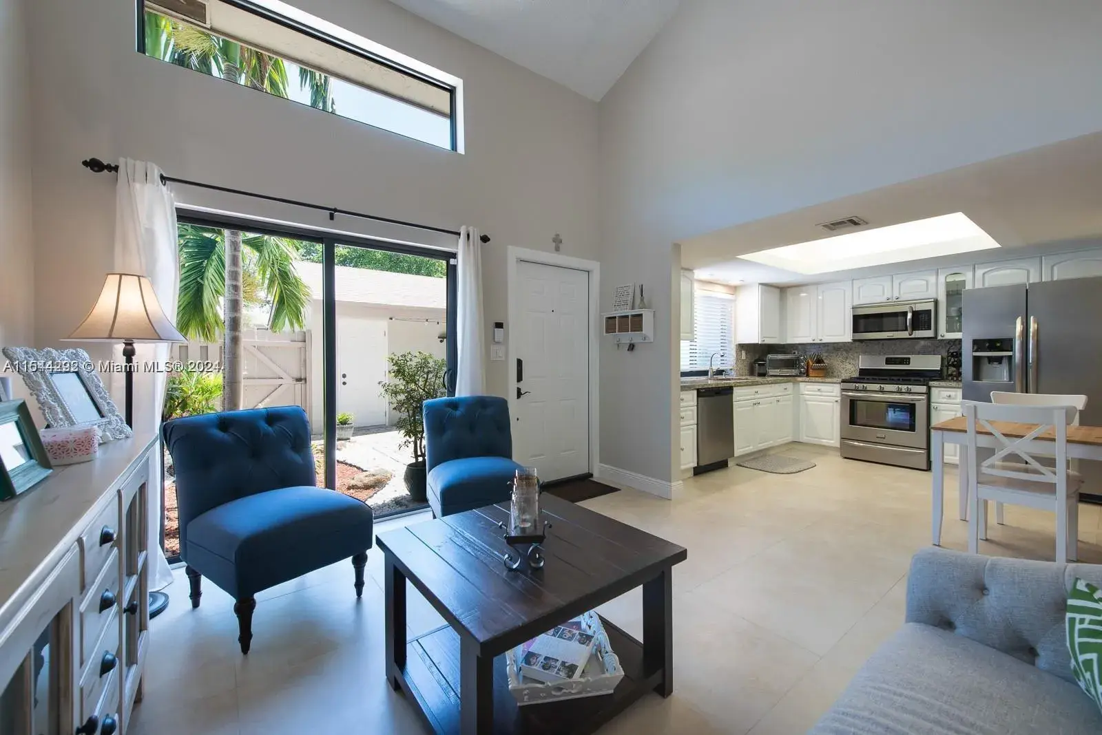 10576 SW 112th Ave # 1, Miami FL 33176