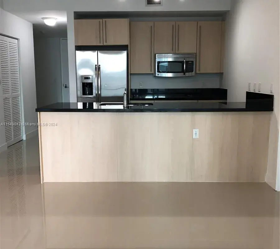 1111 SW 1ST AVE # 16, Miami FL 33130