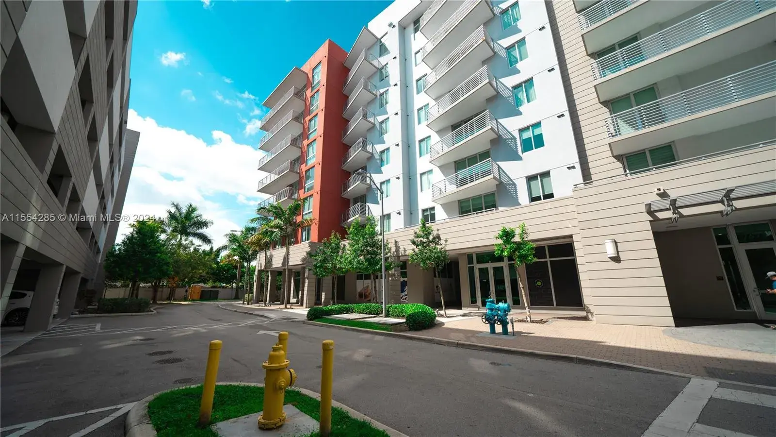7661 NW 107th Ave # 714, Doral FL 33178