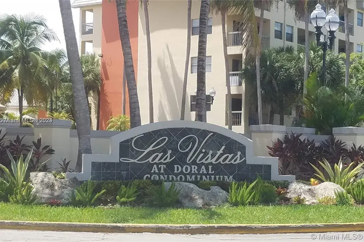 8255 Lake Dr # 204, Doral FL 33166