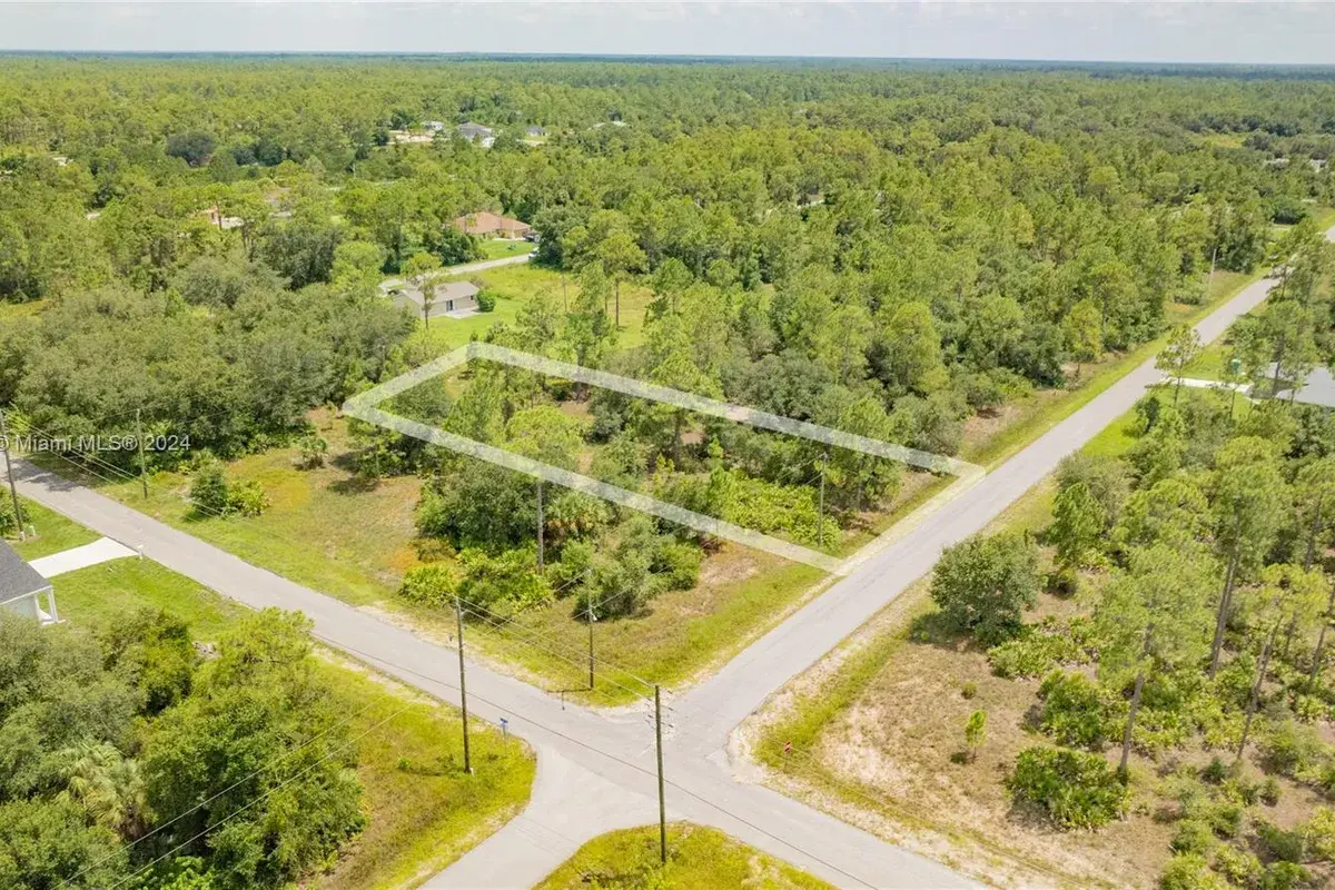 1420 Clayton Ave, Lehigh Acres FL 33972