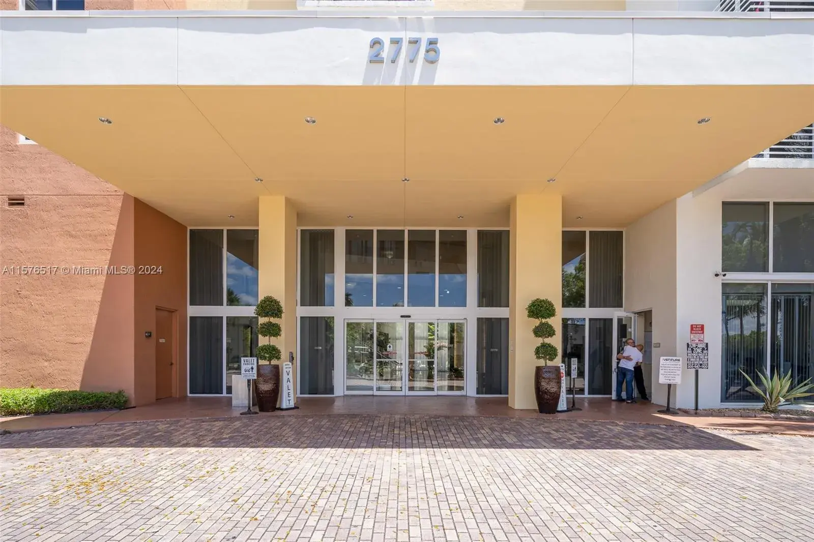 2775 NE 187th St # 117, Aventura FL 33180