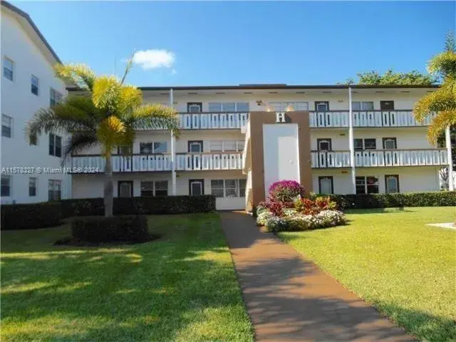 1 bedroom 1 bath Residential for sale at 310 Mansfield H # 310, Boca Raton FL 33434