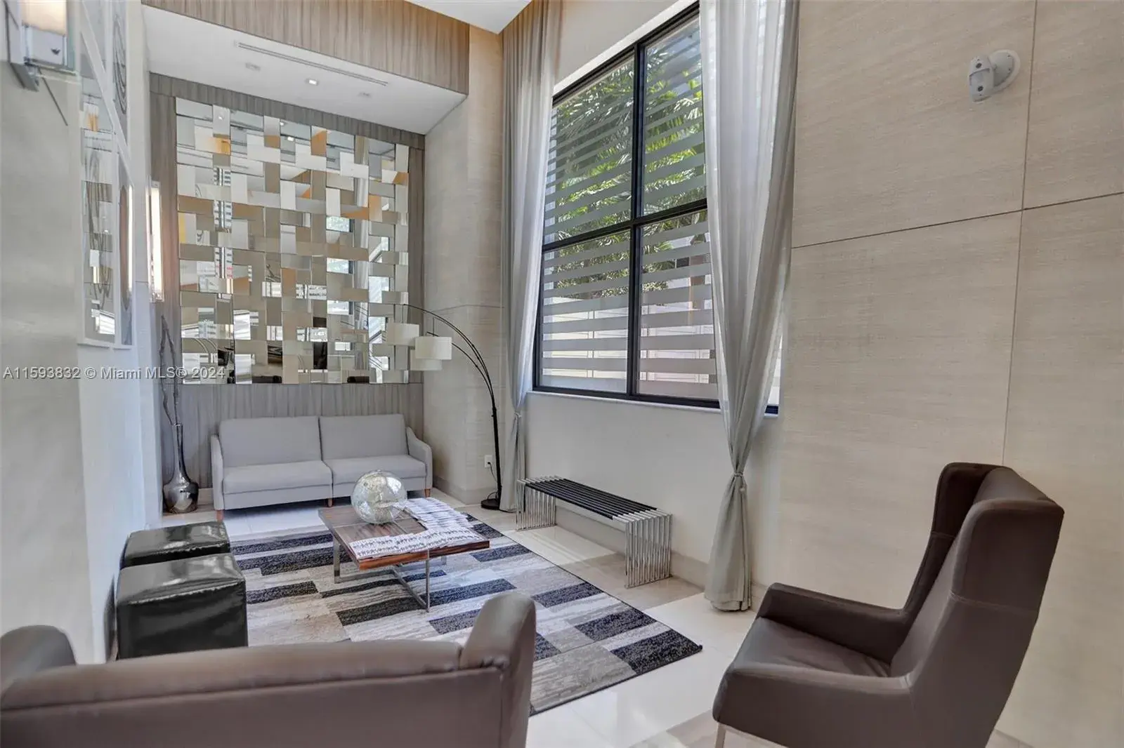999 SW 1st Ave # 1409, Miami FL 33130