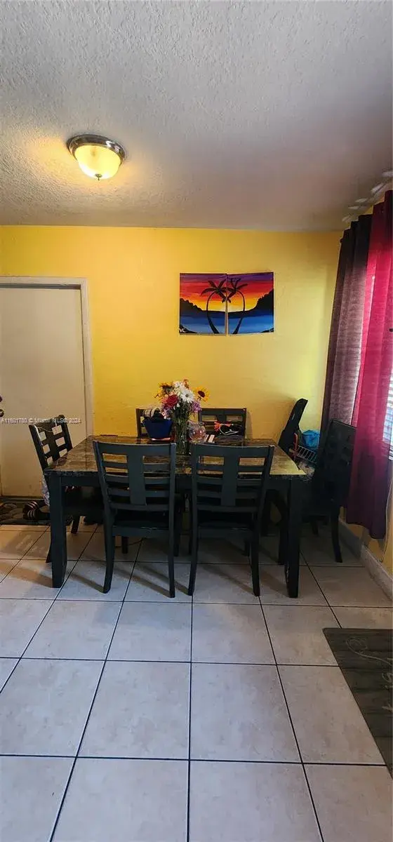 1218 NW 13th Ct, Fort Lauderdale FL 33311