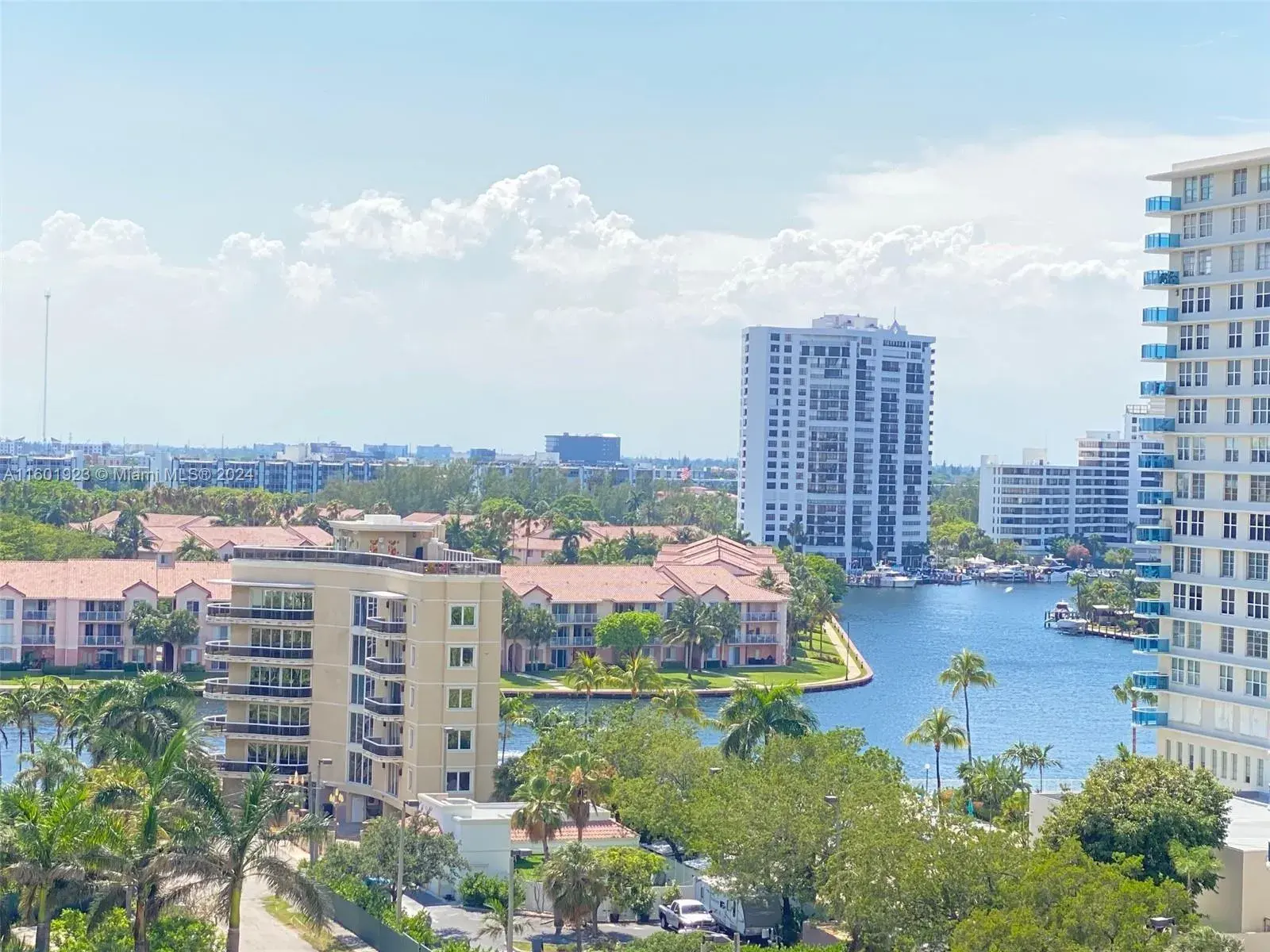 3901 S Ocean Dr # 10P, Hollywood FL 33019