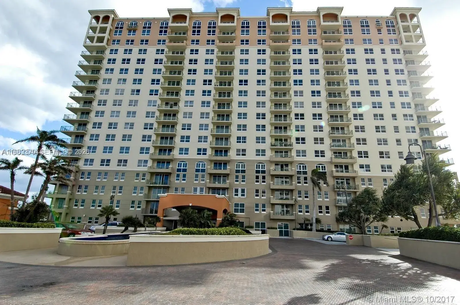 2 bedroom 2 bath Residential Lease for rent at 2080 S Ocean Dr # 905, Hallandale Beach FL 33009