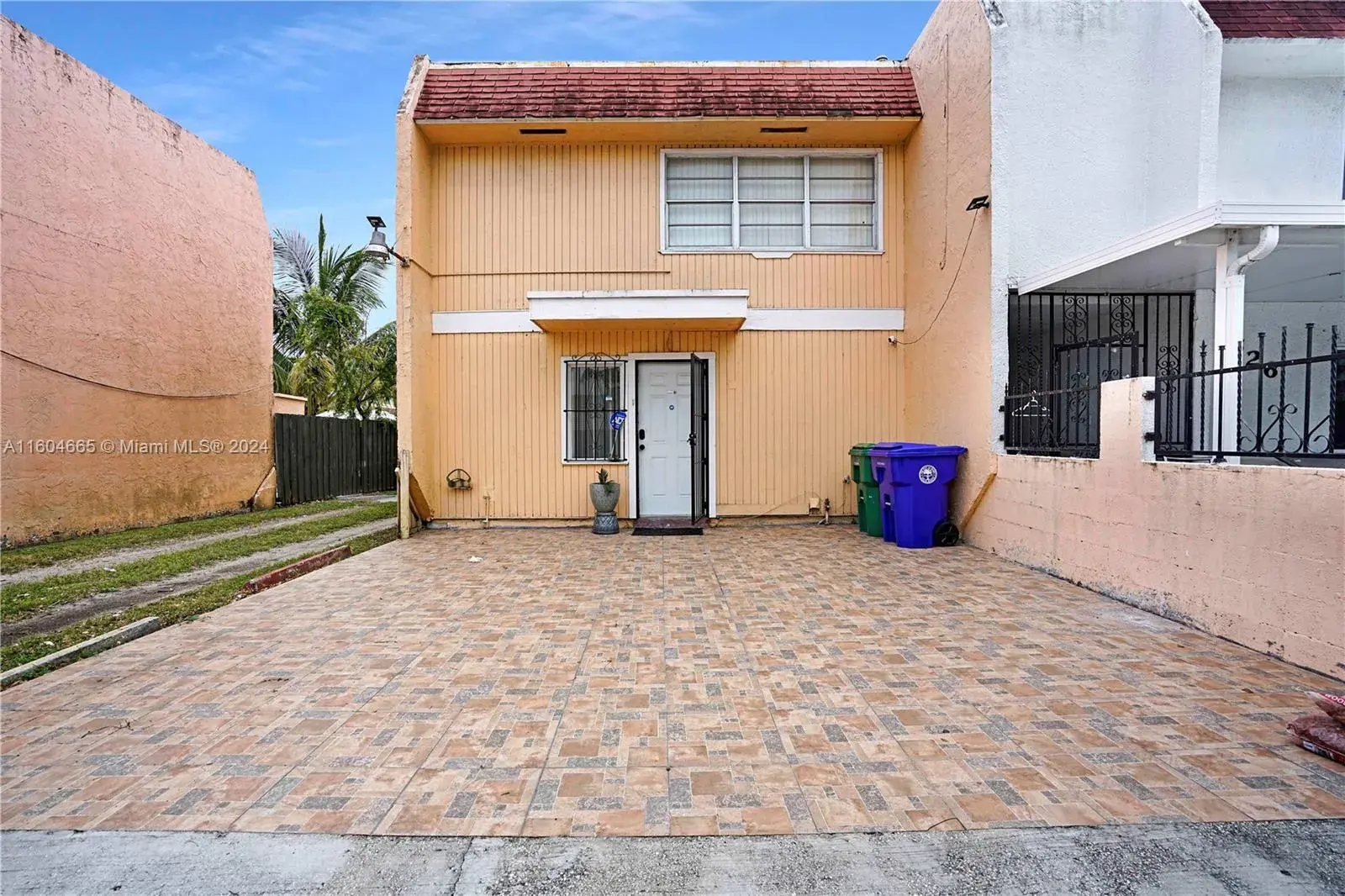 3 bedroom 2 bath Residential for sale at 624 NW 11th St, Miami FL 33136