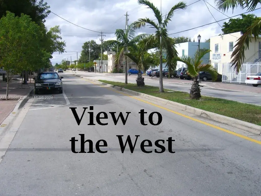3340 Grand Ave, Miami FL 33133