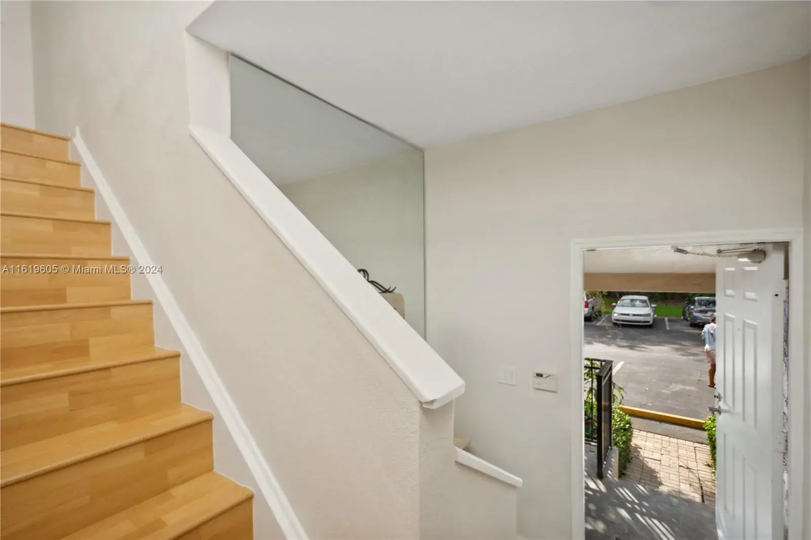 6674 Montego Bay Blvd # F, Boca Raton FL 33433