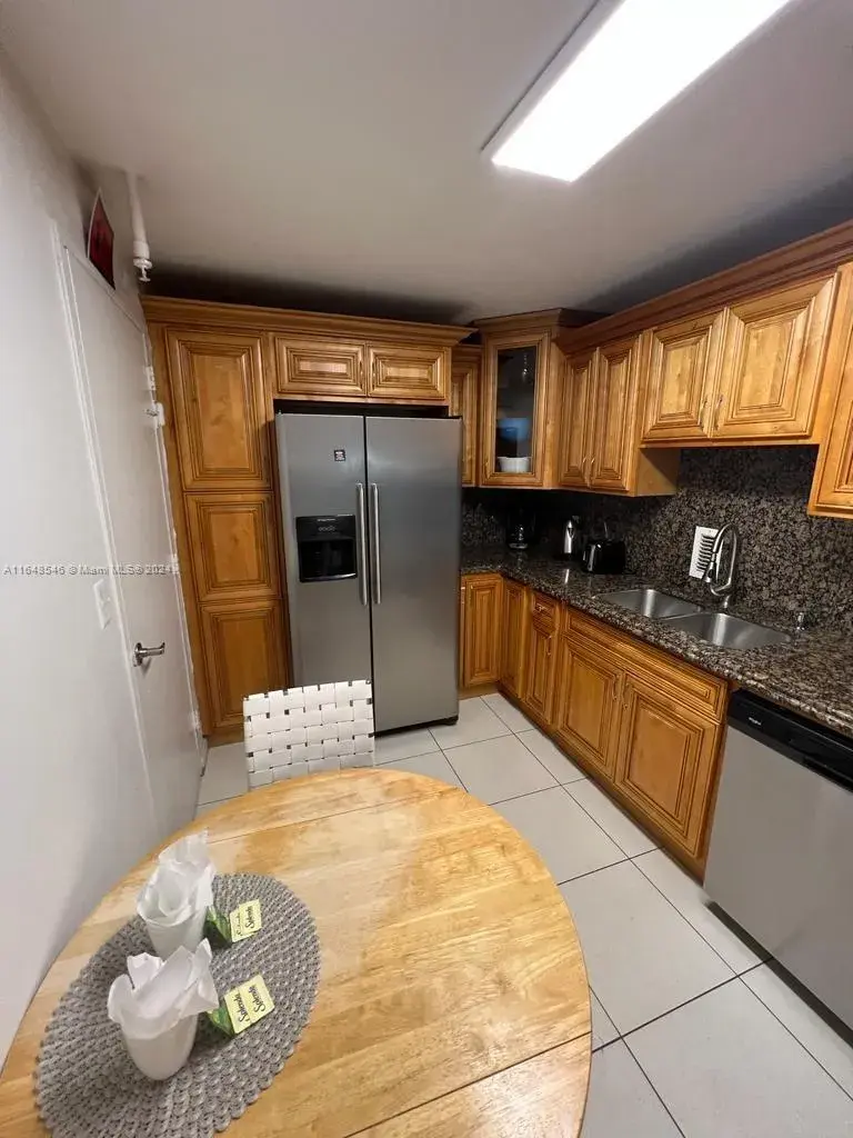 1 bedroom 1 bath Residential for sale at 3901 S Ocean Dr # 3A, Hollywood FL 33019