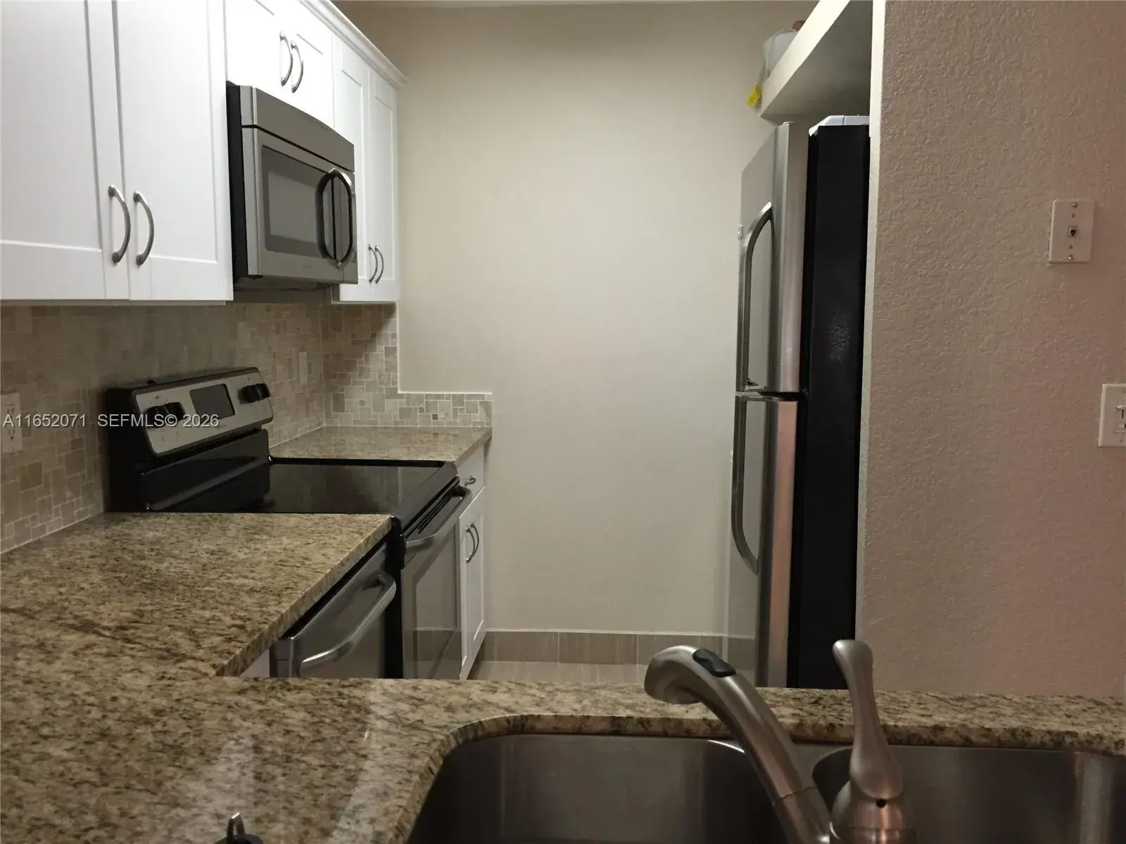 2 bedroom 2 bath Residential for sale at 1028 Twin Lakes Dr # C, Coral Springs FL 33071