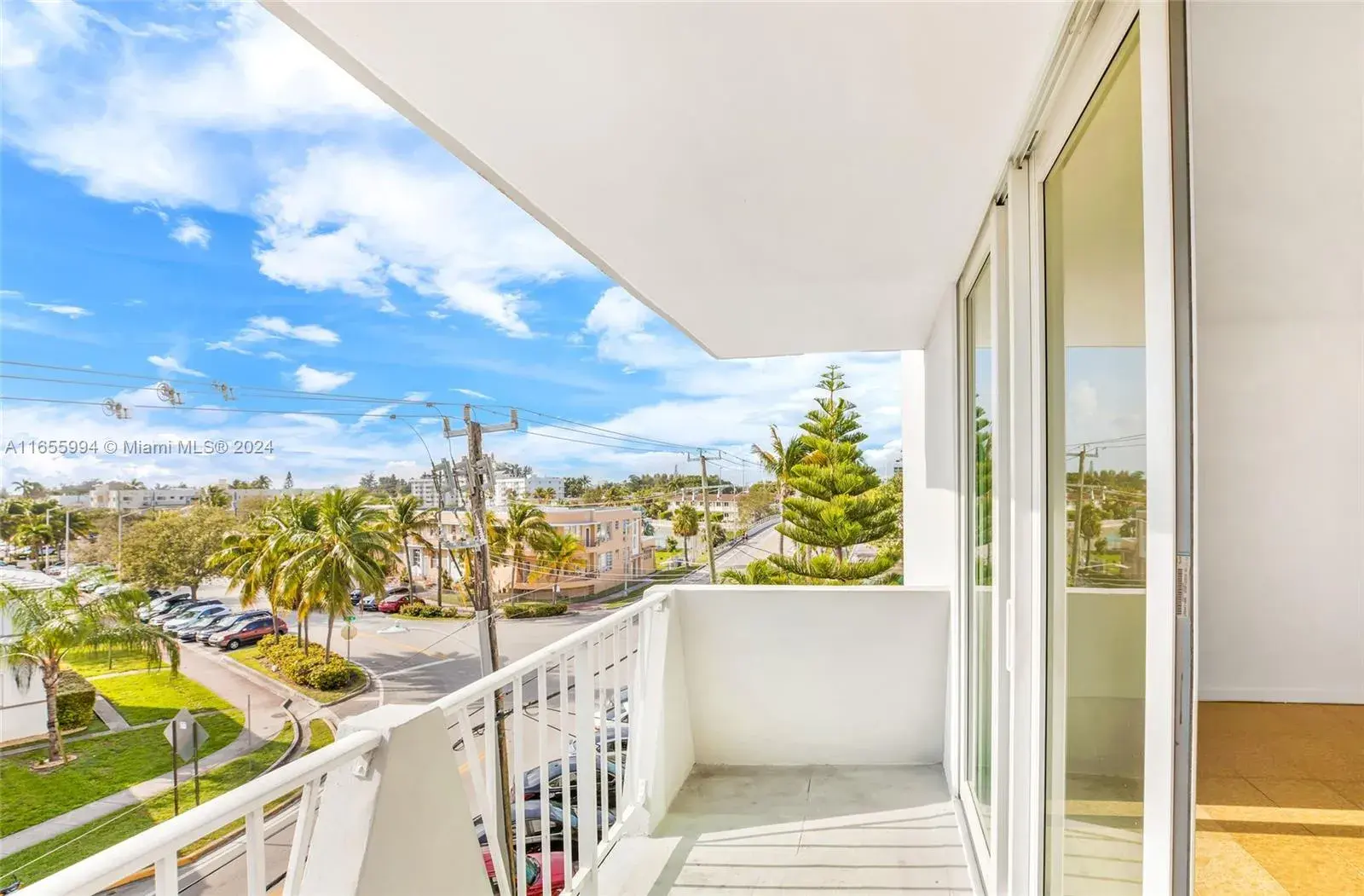 1 bedroom 1 bath Residential for sale at 7133 Bay Dr # 401, Miami Beach FL 33141