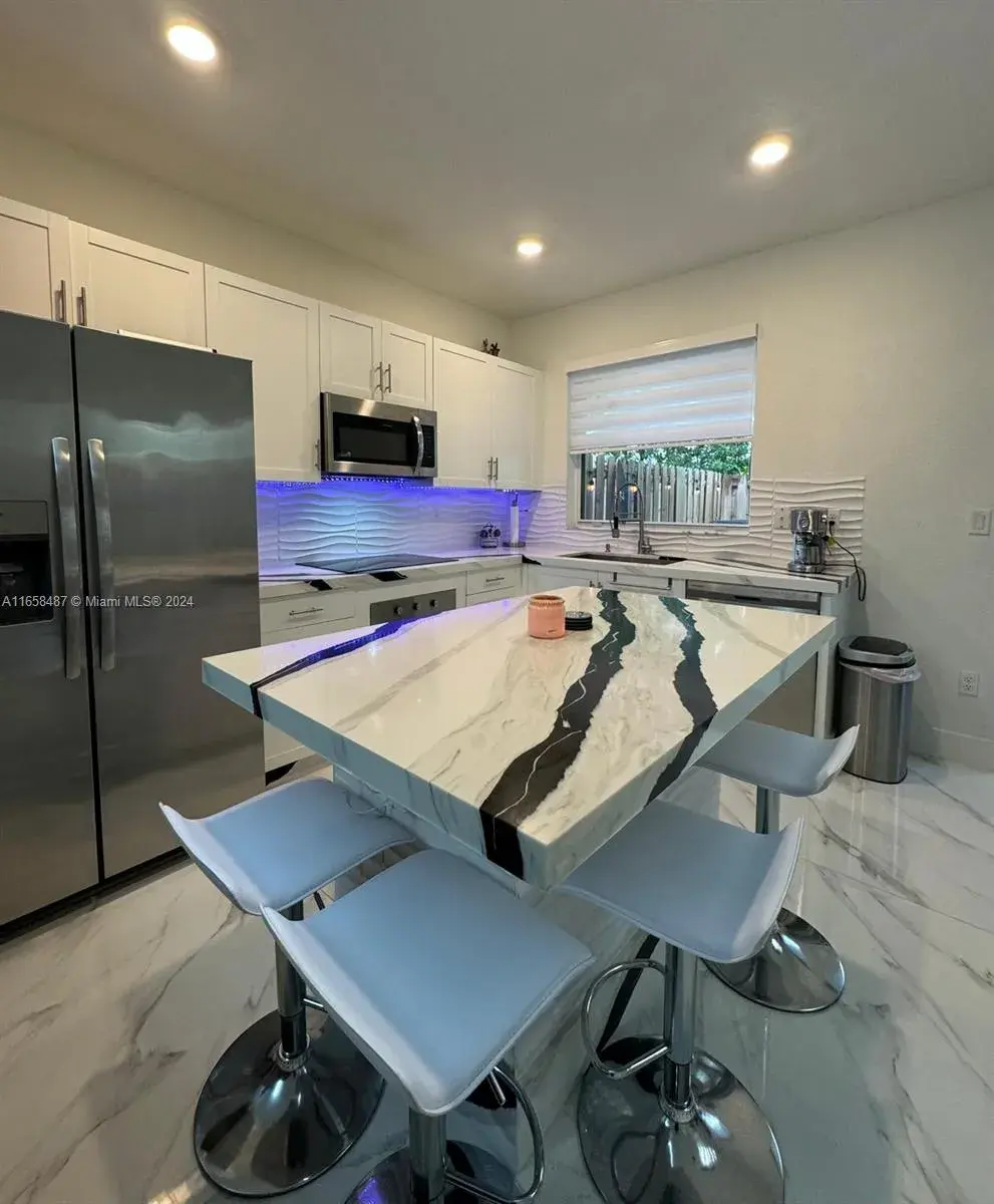 1856 SE 26th Rd # 1856, Homestead FL 33035-2356