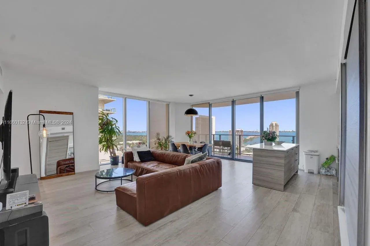 121 NE 34th St # 1908, Miami FL 33137