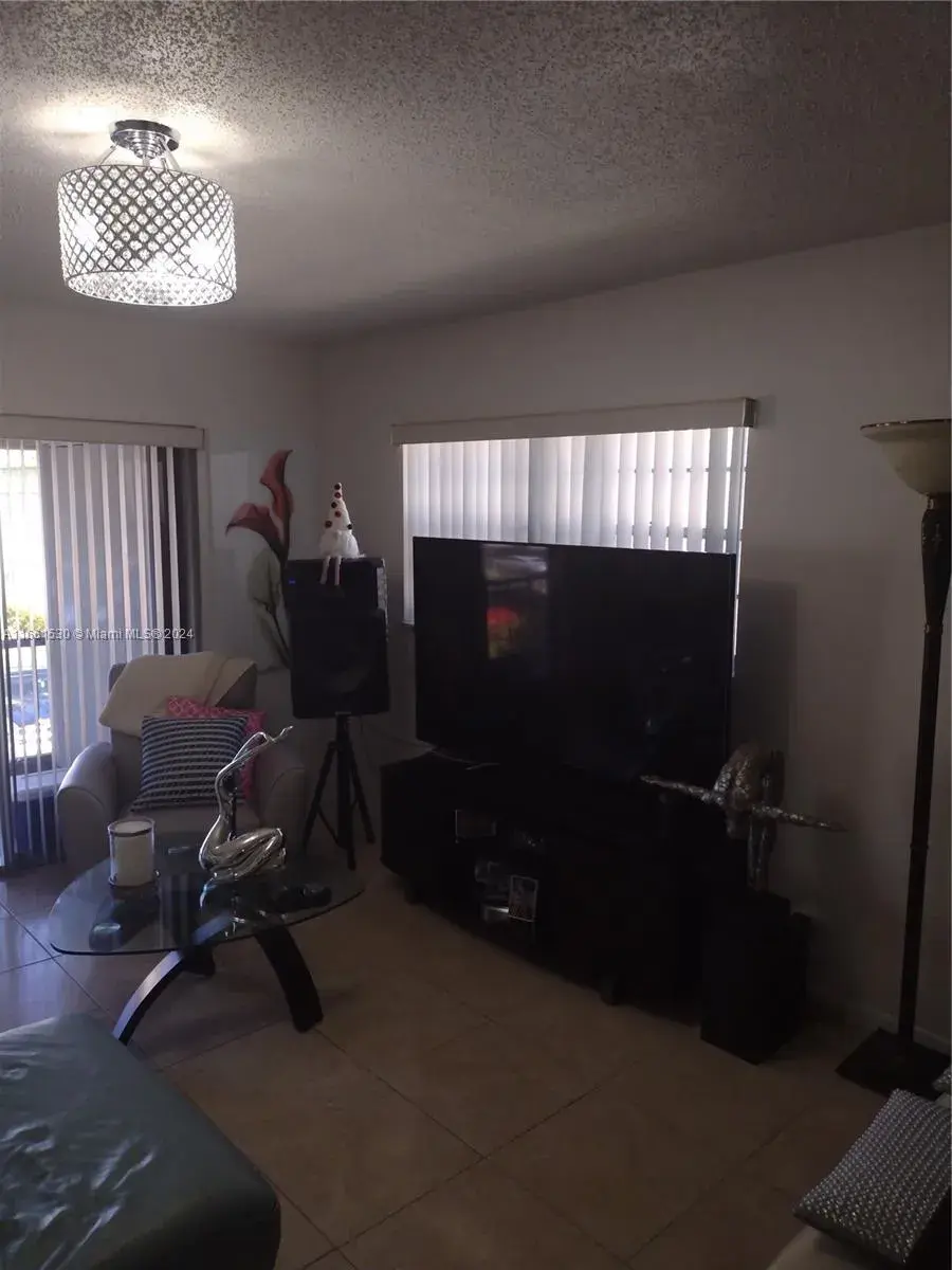 4137 NW 88th Ave # 204, Coral Springs FL 33065
