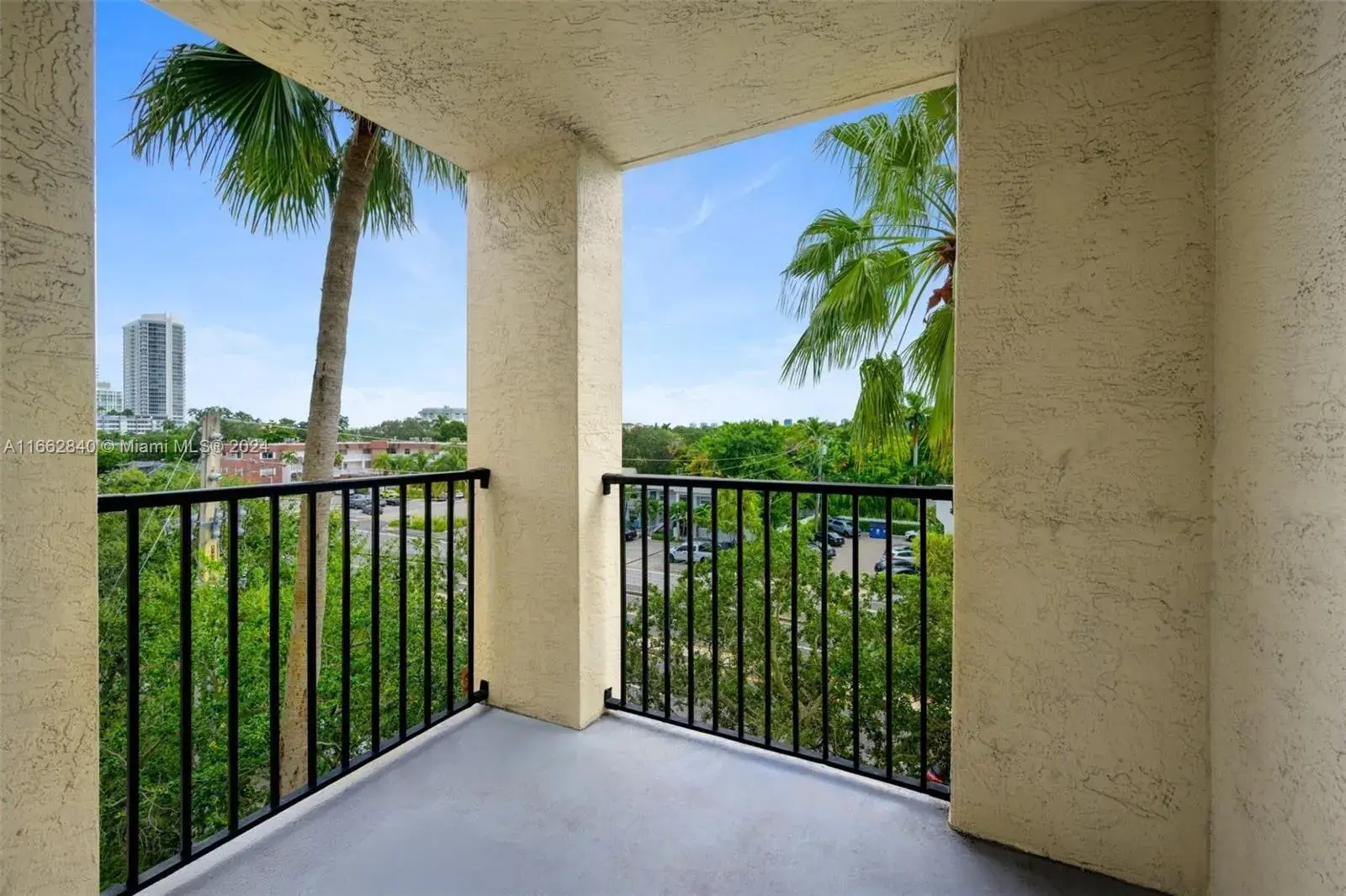 3 bedroom 2 bath Residential Lease for rent at 520 SE 5th Ave # 1303, Fort Lauderdale FL 33301