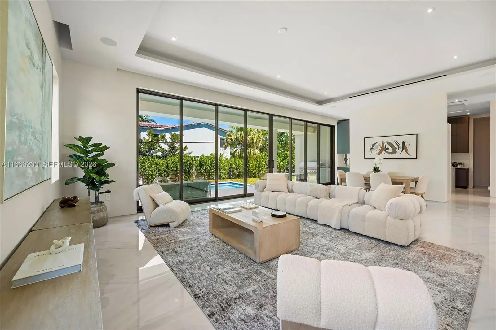 4430 Nautilus Dr, Miami Beach FL 33140