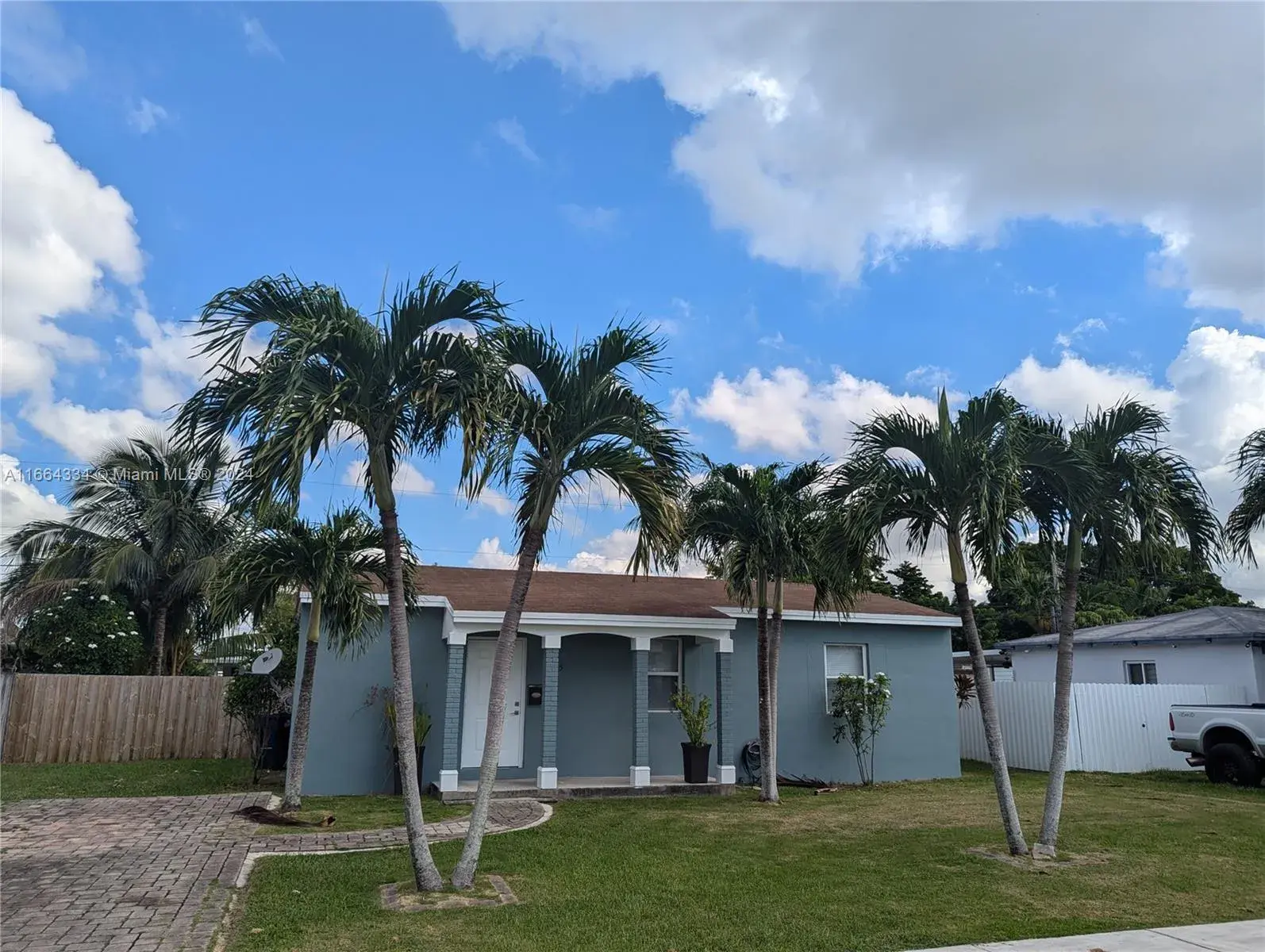3 bedroom 1 bath Residential Lease for rent at 7585 SW 30th Ter, Miami FL 33155
