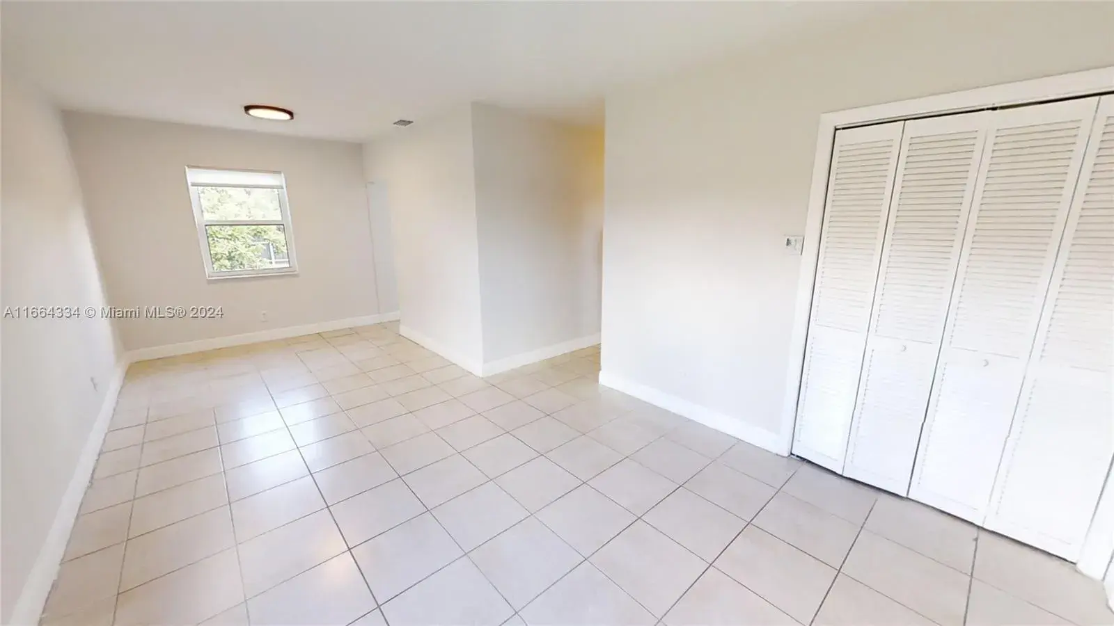 7585 SW 30th Ter, Miami FL 33155