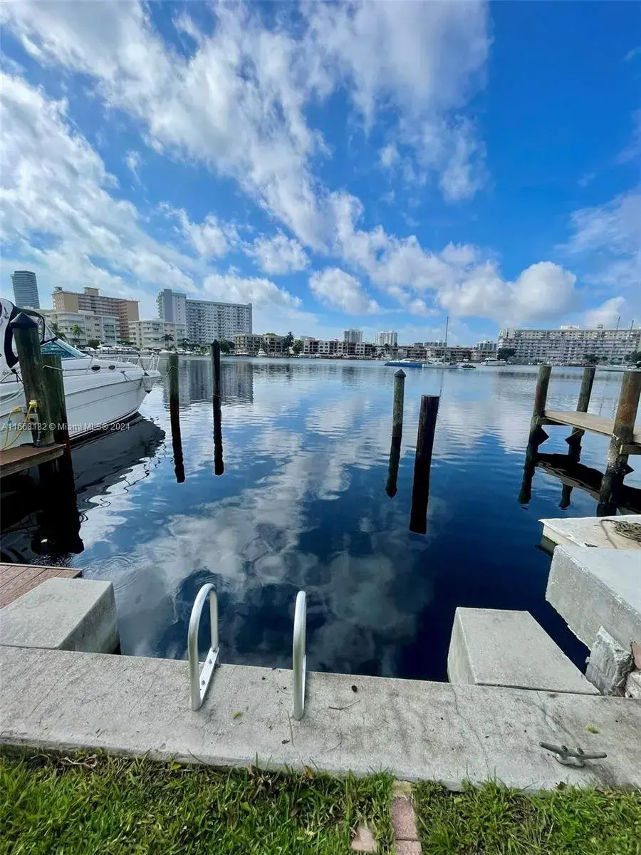 Land/Boat Docks for sale at 2380 Diana Dr, Hallandale Beach FL 33009