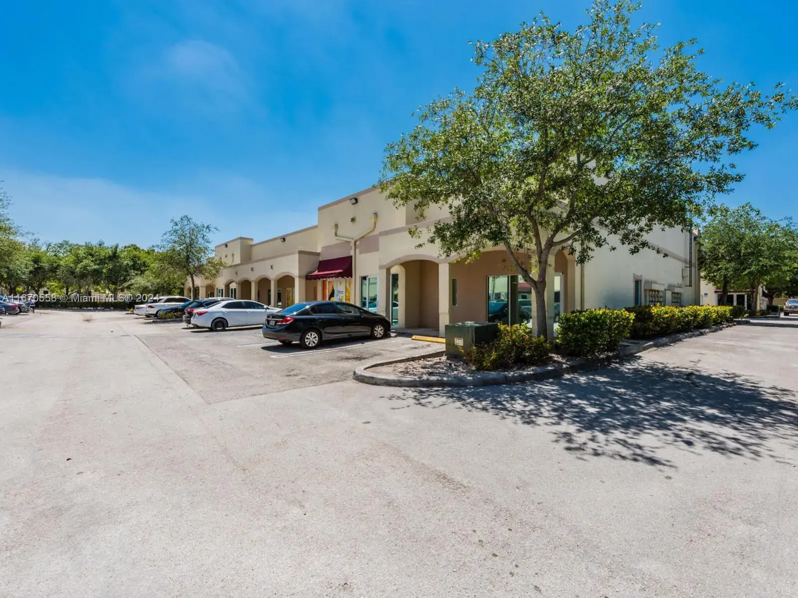 5941 NW 173rd Dr # 8, Hialeah FL 33015