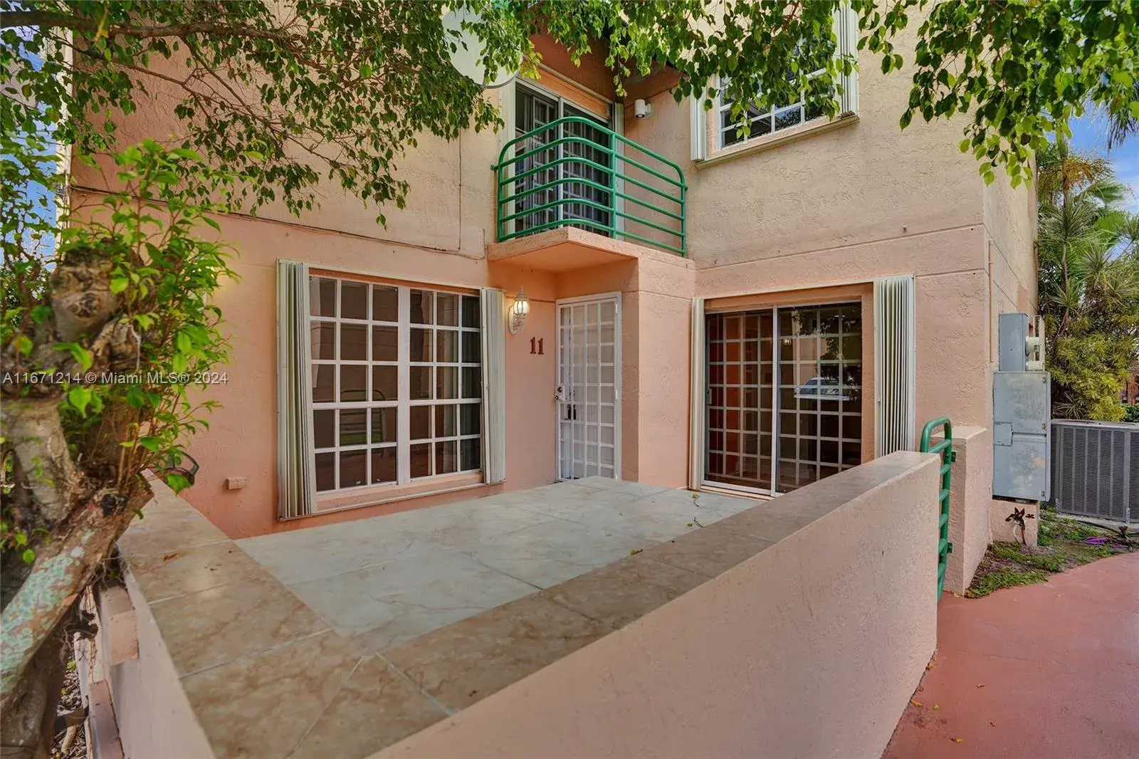 2 bedroom 2 bath Residential Lease for rent at 12015 SW 18th Terrace # 11, Miami FL 33175