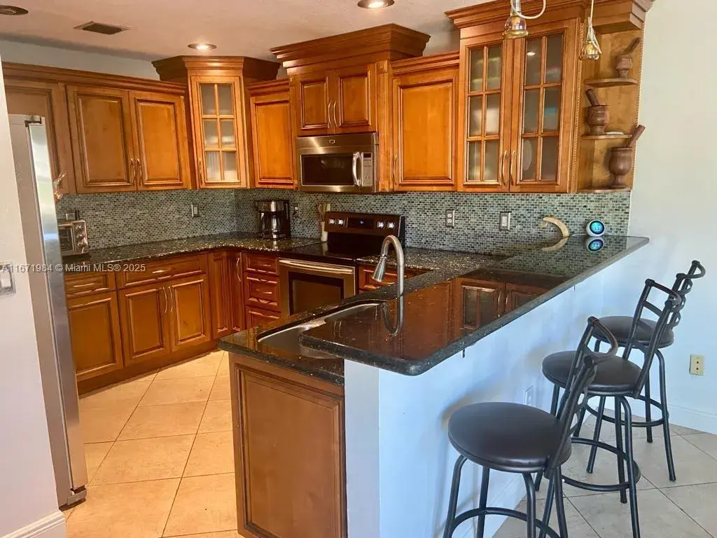 4046 Eastridge Dr, Deerfield Beach FL 33064