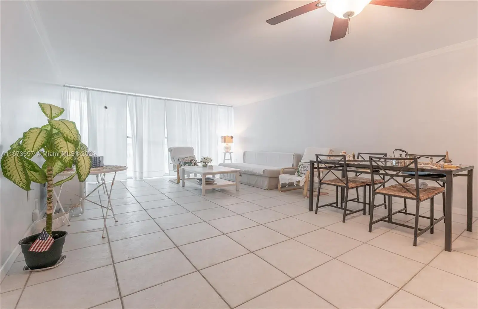 18071 Biscayne Blvd # 303, Aventura FL 33160