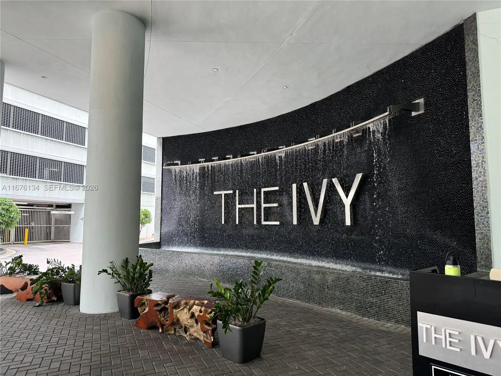 90 SW 3 ST # 3210, Miami FL 33130
