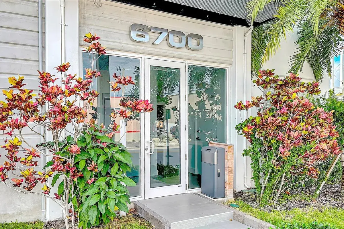 6700 NE 2nd Ct # 4, Miami FL 33138