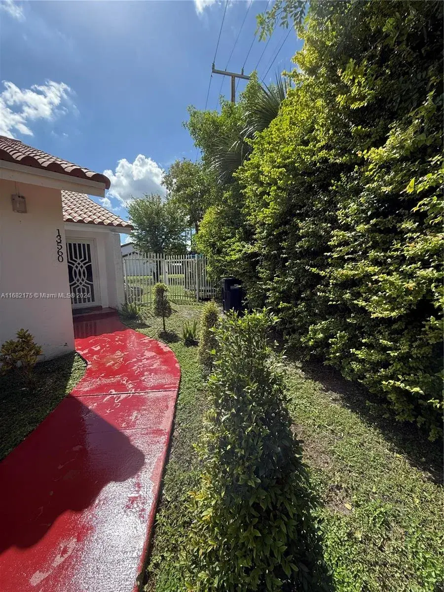 13560 SW 59th Ln # 13560, Miami FL 33183