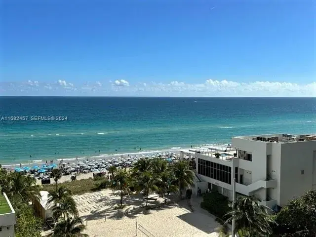 1 bedroom 1 bath Residential for sale at 4001 S Ocean Dr # 9L, Hollywood FL 33019