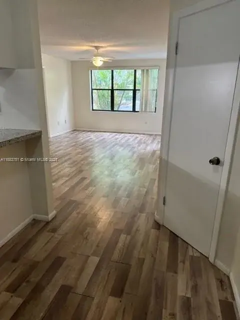 4421 W Mcnab Rd # 10, Pompano Beach FL 33069