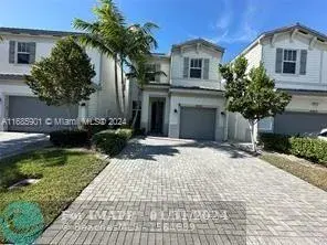3 bedroom 2 bath Residential for sale at 4441 NW 48th Ter, Tamarac FL 33319