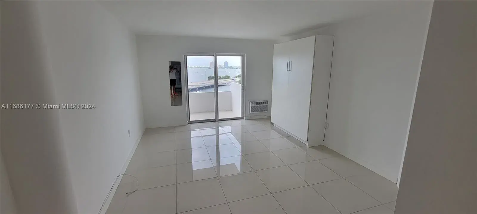 7904 West Dr # 514, North Bay Village FL 33141