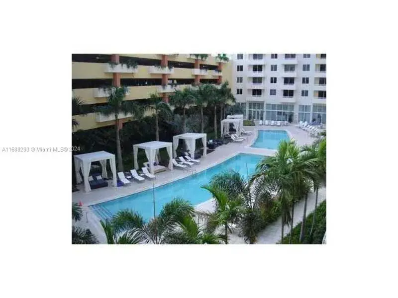 2775 NE 187th St # 509, Aventura FL 33180