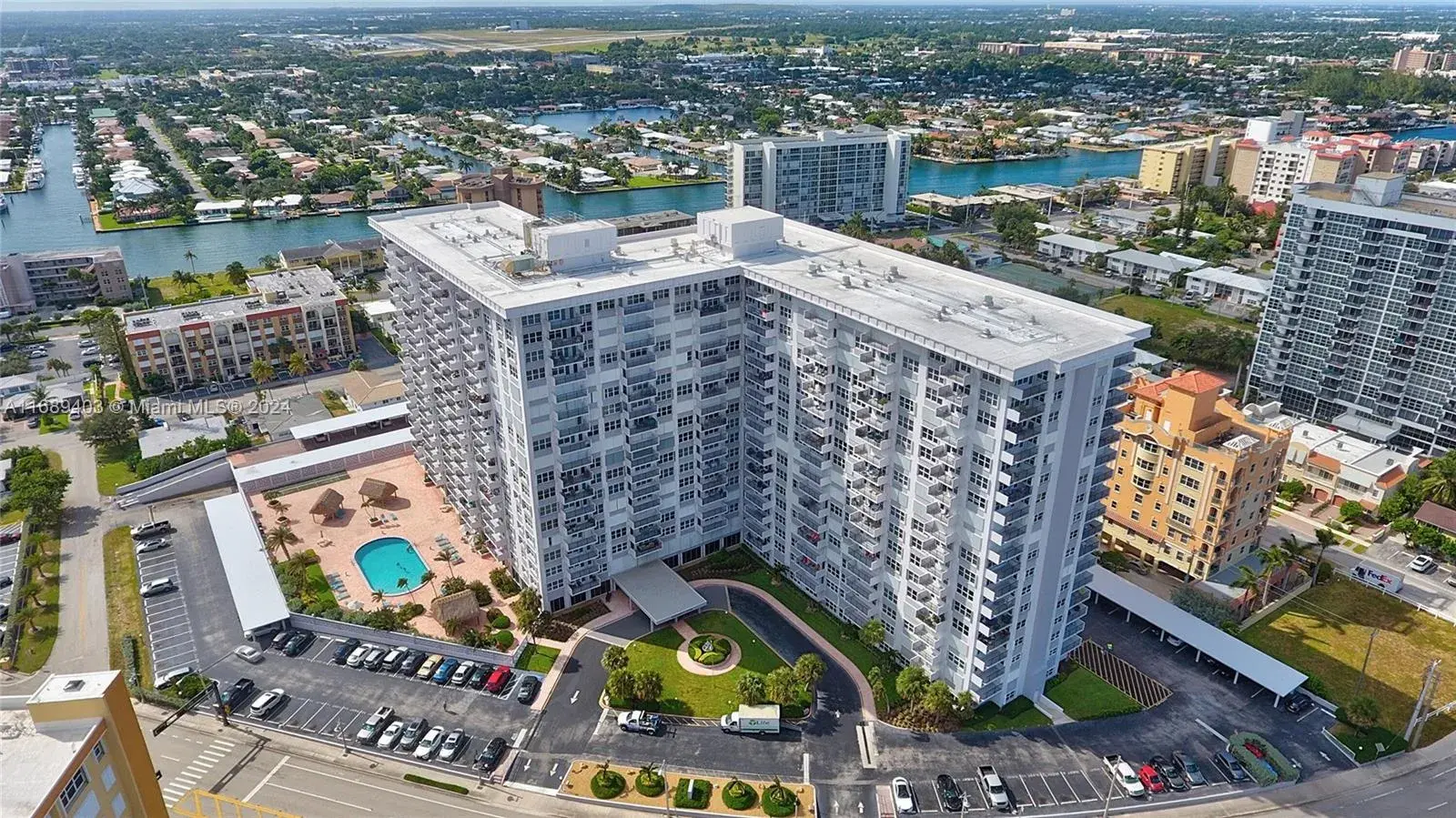 405 N Ocean Blvd # 823, Pompano Beach FL 33062
